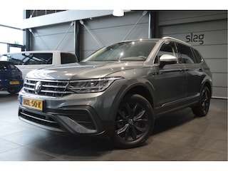 Volkswagen Tiguan 1.5 TSI MOVE navi clima camera trekhaak 18 inch 150 pk !!