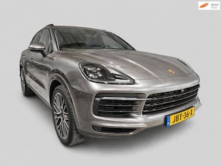 Porsche Cayenne 3.0 - 1e Eigenaar - Dealeronderh - Panoramadak - Sportleder - HuD - SportCrono - Bose - 21inch