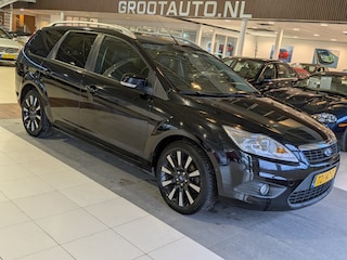 Ford Focus Wagon 1.6-16V Futura Airco, Trekhaak, Stuurbekrachtiging