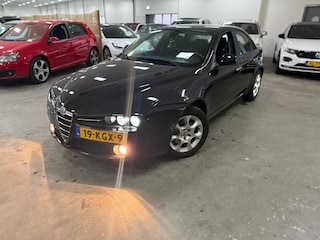 Alfa Romeo 159 2.2 JTS Business / AIRCO / RIJDT SCHAKELT GOED / NAP