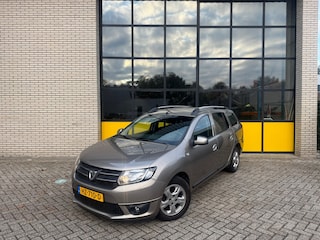 Dacia Logan 90PK Lauréate, Airco, Trekhaak, Navi & PDC