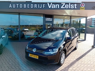 Volkswagen Sharan 1.4 TSI Automaat, Airco (automatisch), Multimediasysteem, Navigatie, Bluetooth, Stoelverwarming, Elektrische ramen en spiegels, Centrale vergrendeling met AB, Trekhaak, Nette auto, Goed onderhouden, BOVAG
