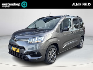Toyota Proace City 1.2 Turbo Dynamic **NAVIGATIE/ PANORAMADAK/ STOELVERWARMING/ DODEHOEKDETECTIE/ 36 MAANDEN GARANTIE**