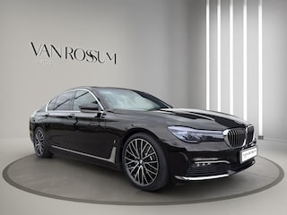 BMW 740e IPerformance Massage | Laser-LED koplampen | Head-Up | Schuif/Kanteldak | Soft-close | 20" Velg | Camera |