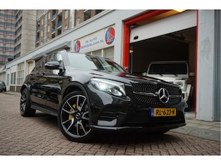 Mercedes-Benz GLC AMG 43 4MATIC Aut9 | NL AUTO | Burmester | Black on Black | Trekhaak (wegklapbaar) | 21inch | Diamond grille | Treeplanken |