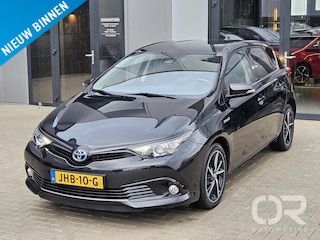 Toyota Auris 1.8 Hybrid Dynamic Stoelvw Cam DAB LM17