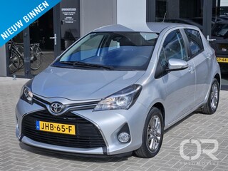 Toyota Yaris 1.3 VVT-i Edition-S Camera Stoelvw LM15