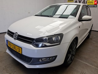 Volkswagen Polo 1.2 TSI Highline GARANTIE ! NAVIGATIE ! NIEUWE APK !