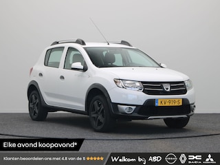 Dacia Sandero TCe Bi-Fuel 90pk Stepway Lauréate | Parkeersensoren | Navigatie | Airco | Cruise control |