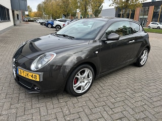 Alfa Romeo Mito 0.9 T. Air Esclusivo NIEUWE DISTRIBUTIE + OLIEPOMP!