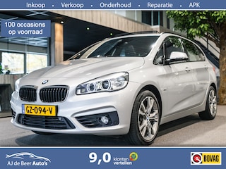 BMW 2-serie Tourer 218i Sport Automaat | Panorama | Volleder | HUD | Stoelverwarming