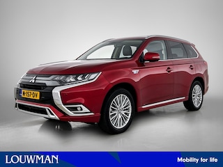 Mitsubishi Outlander 2.4 PHEV Intense+ | Schuifdak | Half leer