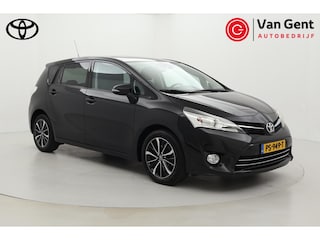 Toyota Corolla Verso 1.8 VVT-i SkyView Edition | Origineel NL | Panoramadak | Trekhaak | Keyless | Stoelverwarming | Navigatie | Parkeersensoren voor/achter | Camera | Cruise Control | Clima | 17 inch