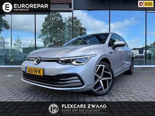 Volkswagen Golf 1.5 eTSI Style - Automaat - Virt.Cockpit - Winterpakket - Navi - Parkeerhulp