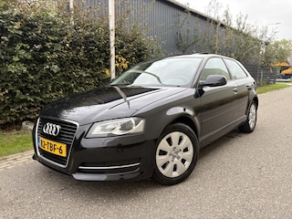 Audi A3 1.2 TFSI Attraction Advance / NAVI / AIRCO / CRUISE / SCHUIFDAK