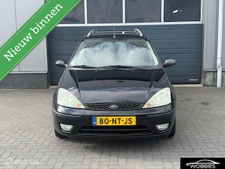 Ford Focus Wagon 1.6-16V Ambiente