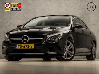 Mercedes-Benz CLA 180 Sport (GROOT NAVIGATIE, CAMERA, ZWART HEMEL, STOELVERWARMING, GETINT GLAS, HALF LEDER, XENON, GETINT GLAS, KEYLESS START, WITTE STIKSELS,