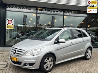 Mercedes-Benz B-klasse 180 BlueEFFICIENCY El.Schuif Panorama Navi Park.Sens Cruise Airco NAP NL-Auto Zeer Nette Staat!