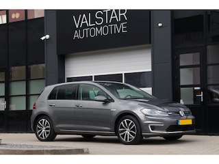 Volkswagen Golf | Warmtepomp | LED + | Stoelverwarming | Dealer onderhouden