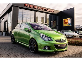 Opel Corsa 1.6-16V Turbo OPC Nürnburgring Edition, 211 PK, Nieuwstaat, Volleder!