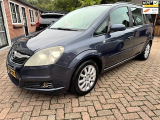 Opel Zafira 2.2 Temptation NIEUWE APK T/M 10-2026 7-PERS. TREKHAAK