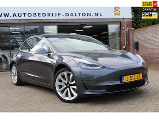 Tesla Model 3 Long Range AWD 75 kWh TREKHAAK / 19" LMV / AUTOPILOT / 1e EIG / incl. BTW / LEER / PANODAK