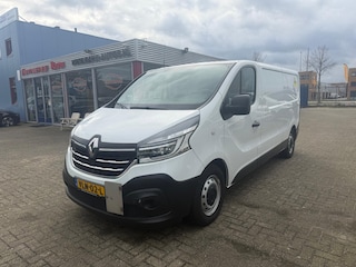 Renault Trafic 2.0 dCi 145 T29 L2H1 Comfort Speciale vervoer