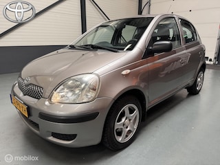 Toyota Yaris 1.3 VVT-i 5-deurs Airco|LM-velgen|Trekh