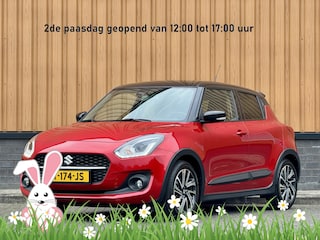 Suzuki Swift 1.2 Style Smart Hybrid | Apple Carplay | Android Auto | Camera | Lane Assist | Dodehoeksensor | Navigatie | Stoelverwarming | Afneembare Trekhaak | 16" Lichtmetaal | DAB |