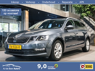 Skoda Octavia Combi 1.0 TSI Greentech Ambition Business Navigatie | Apple Carplay | Trekhaak | Nette auto