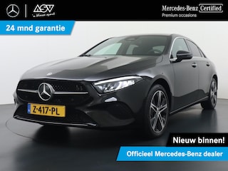 Mercedes-Benz A-klasse 250 e Luxury Line | Trekhaak Wegklapbaar | Sfeerverlichting | Smartphone Integratie | Keyless Entry | Winterpakket | Klasse 3 Alarm |