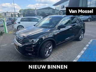 Volkswagen T-Roc 1.5 TSI Sport Business R 150 PK | R-Line | Automaat | Navigatie | Camera | Parkeersensoren | Keyless | Stoelverwarming | Digital Cockpit Pro | Adaptive Cruise Control | Apple Carplay | Android Auto | LED |