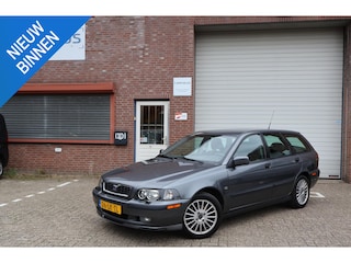 Volvo V40 1.8 Europa 1e eigenaar NAP Airco Stoelverwar. NAP Cruise LET OP! Geluid in motor