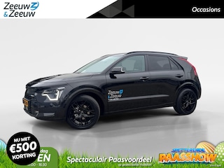 Kia Niro 1.6 GDi Hybrid DynamicPlusLine | *Black Design Edition* | *Aktie uitvoering rijklaar €38.950,-* | Chroom Delete | 18'' Black LM Velgen incl. All-Season Banden | Navi | Schuif-/Kanteldak | Head-Up Display | Leder | *Direct Leverbaar*