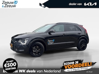 Kia Niro 1.6 GDi Hybrid DynamicPlusLine | *Black Design Edition* | *Aktie uitvoering rijklaar €38.950,-* | Chroom Delete | 18'' Black LM Velgen incl. All-Season Banden | Navi | Schuif-/Kanteldak | Head-Up Display | Leder | *Direct Leverbaar*