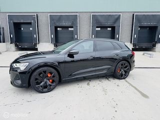 Audi e-Tron 50 quattro S edition 22inch Pano Trekhaak