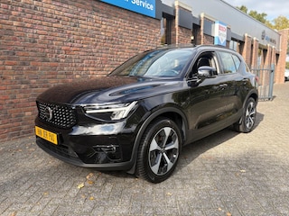 Volvo XC40 2.0 B3 Ultimate Dark|Panoramadak|LED|Stoel en Stuur verwarming|