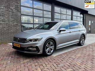 Volkswagen Passat Variant 1.5 TSI R-Line Business + | Digi dash | DSG | Keyless | 1/2 Leer |