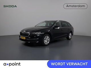 Skoda Octavia Combi 1.5 TSI MHEV Business Edition 115 pk DSG | Facelift | Verlengde garantie | Navigatie | Trekhaak (wegklapbaar) | Parkeersensoren | Achteruitrijcamera | Stoelverwarming |