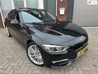 BMW 330e Centennial High Executive / Pano / Leder / Head-up / Harman-Kardon / Memory