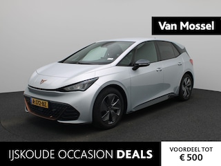 Cupra Born Business 62 kWh | Navigatie | Apple Carplay / Android Auto | Achteruitrijcamera | Virtual Cockpit | Cruise Control | Parkeersensoren | Climate Control | Stoel/Stuur verwarming | Lane Assistant | Keyless | Lichtmetalen Velgen |