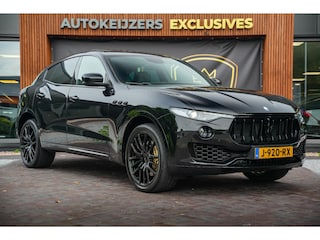 Maserati Levante 3.0 V6 S AWD SQ4 Gold ed. Panoramadak 21"LM Navigatie Stoelverw. 430PK