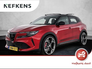 Alfa Romeo Junior Elettrica Veloce 54 kWh 280pk Automaat | Elektrisch Bedienbare Bestuurdersstoel met Stoelmassage | Elektrisch Bedienbare Achterklep | Navigatie | Climate Control | Adaptieve Cruise Control | Achteruitrijcamera | Parkeersensoren Voor + Achter | Dodehoek Detectie | Keyless Entry/Start | Matrix-LED Koplampen | Verwarmbare Voostoelen/Stuur | Apple Carplay/Android Auto |