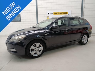 Kia Ceed cee'd Sporty Wagon 1.4 CVVT Navigator Plus Pack