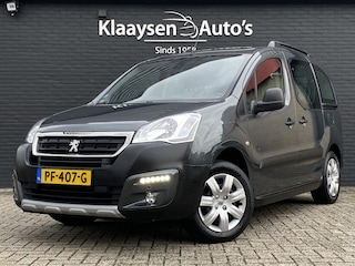 Peugeot Partner 1.2 PureTech Allure 110 pk | navigatie | panoramadak | trekhaak | camera | 5 persoons | 2 schuifdeuren