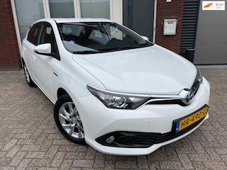 Toyota Auris 1.8 Hybrid Aspiration / Camera / Navi / Clima / Cruise / NAP