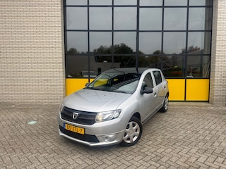Dacia Sandero 90PK TCe Ambiance, Airco, 4 seizoenen banden & Radio