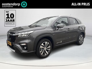 Suzuki S-Cross 1.4 Boosterjet Style Hybrid Automaat | Verwarmbare buitenspiegels | Apple CarPlay & Android Auto | Navigatiesysteem | Adaptieve Cruise Control | Climate Control | Parkeersensoren voor- en achter | Stoelverwarming | Achteruitrijcamera | Fabrieksgarantie t/m augustus 2031