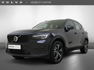 Volvo XC40 B4 Plus Dark | Trekhaak | Dodehoekdetectie | Harman/Kardon |