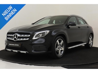 Mercedes-Benz GLA 180 BUSINESS SOLUTION AMG -CRUISE|AMG-STYLING|18"|STOELVERWARMING